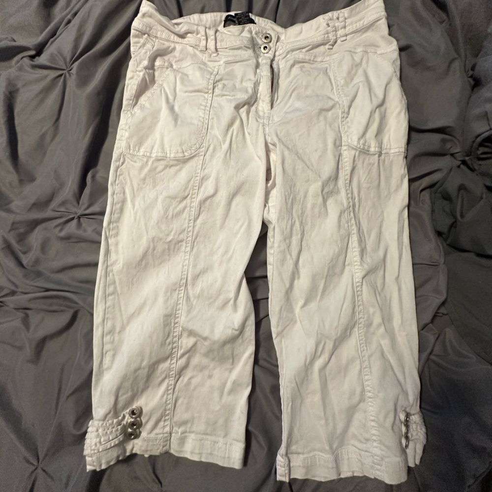 White capris